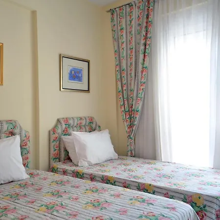 Delmare Dion Apartment *