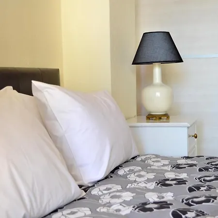 Delmare Dion Apartment